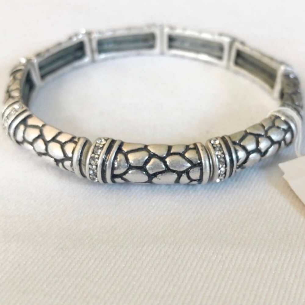 Lia Sophia Rhinestone Alligator Texture Stretch Bracelet NWT